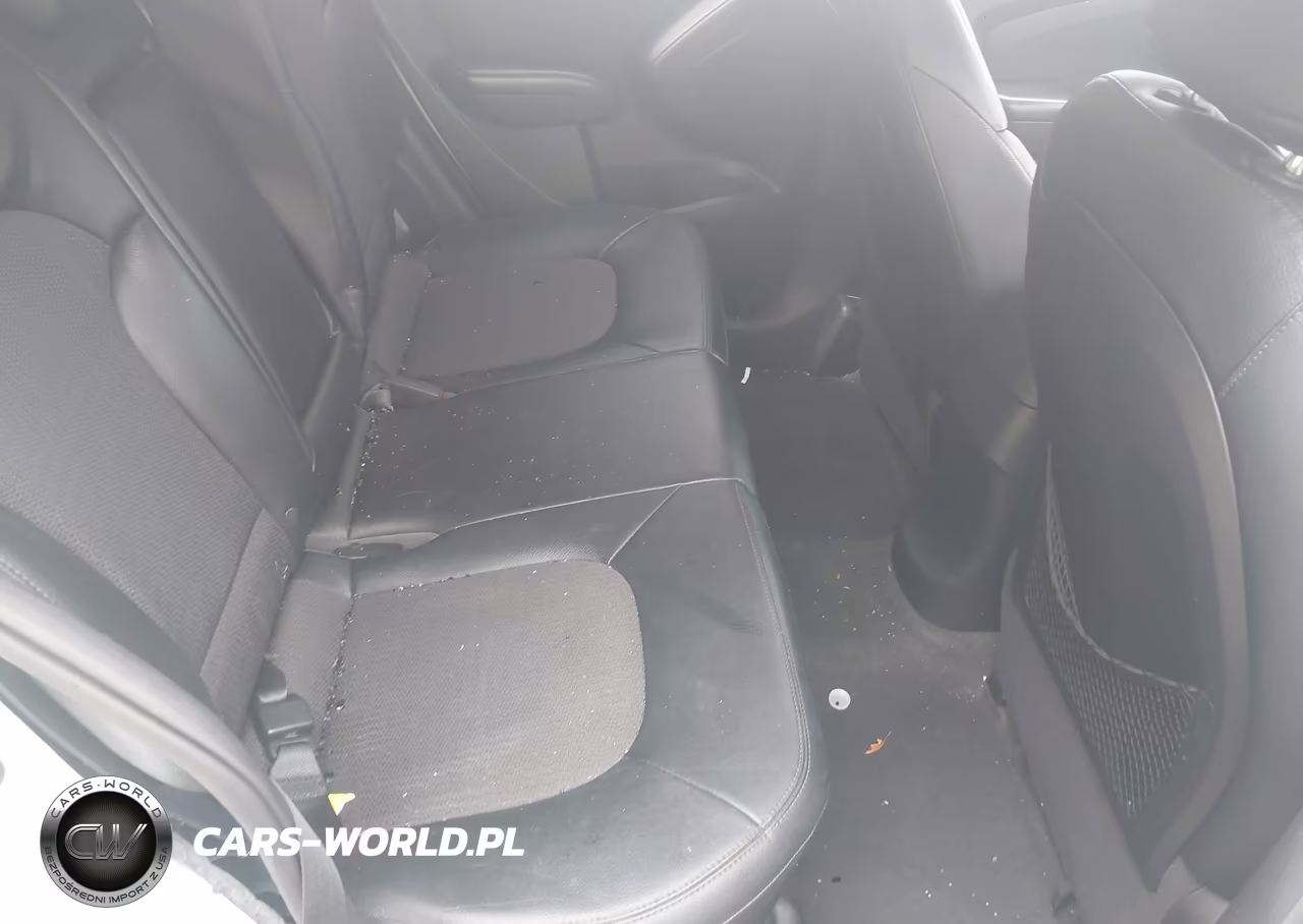 2012 Hyundai Tucson Gls VIN:KM8JU3AC9CU489395 - 8