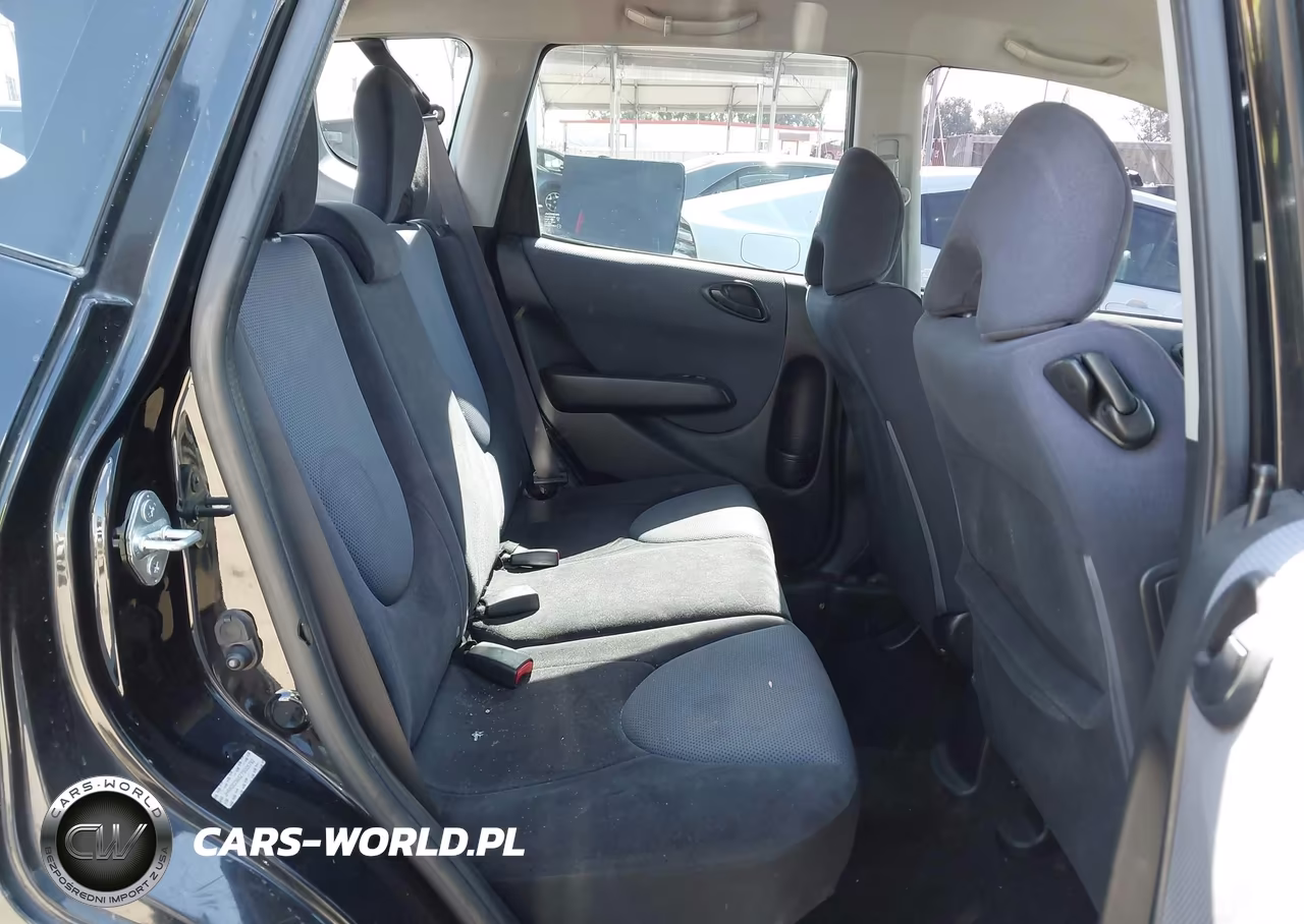 2007 Honda Fit Sport VIN:JHMGD38627S005792 - 8