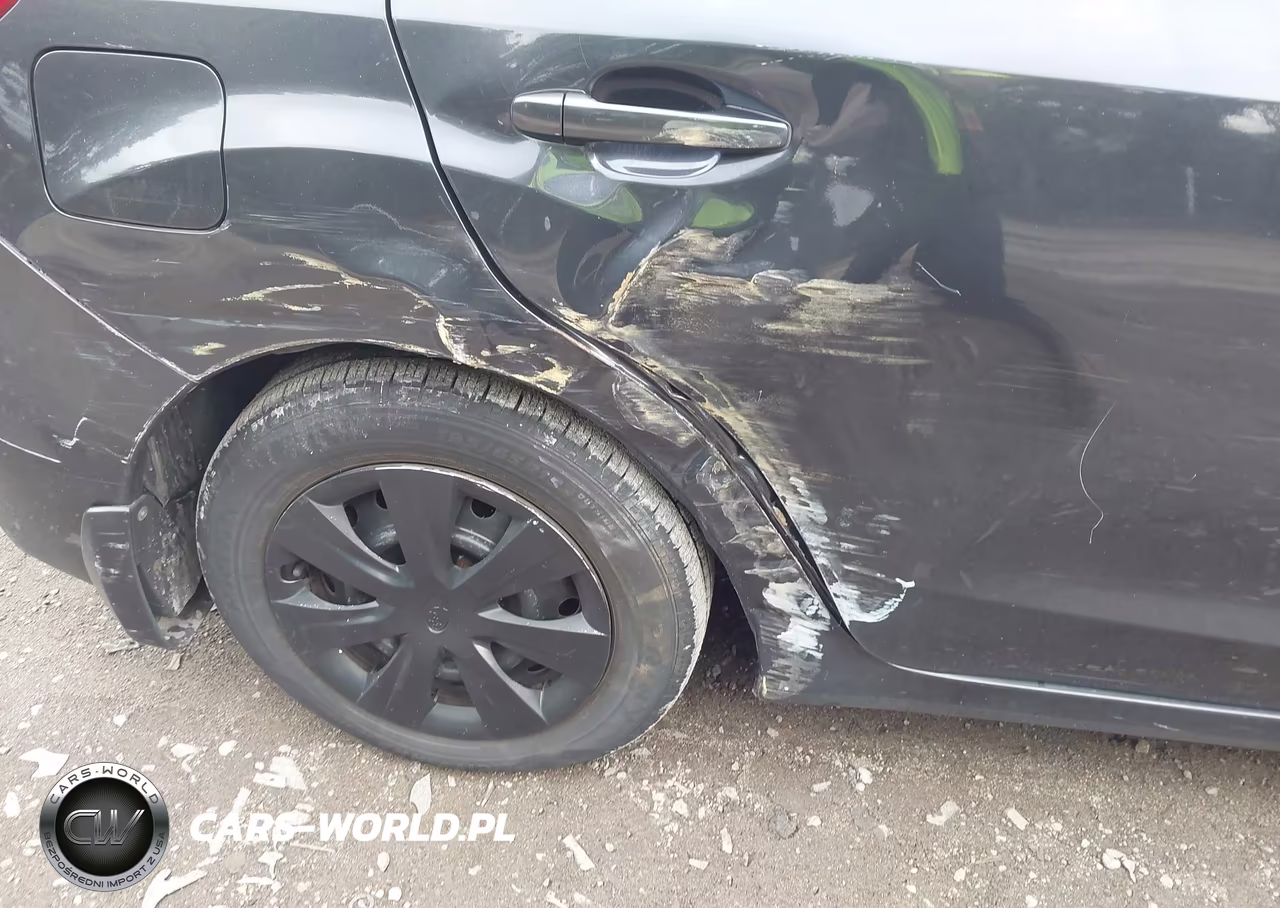 2016 Subaru Impreza 2.0I VIN:JF1GPAA66GH303546 - 13