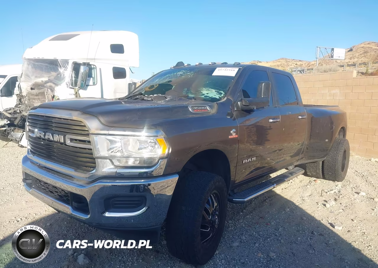 2019 Ram 3500 Big Horn 4X4 8' Box VIN:3C63RRHLXKG621922 - 2