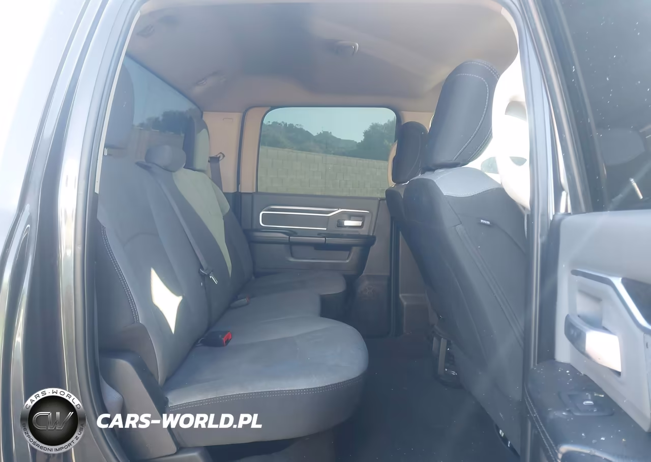 2019 Ram 3500 Big Horn 4X4 8' Box VIN:3C63RRHLXKG621922 - 8