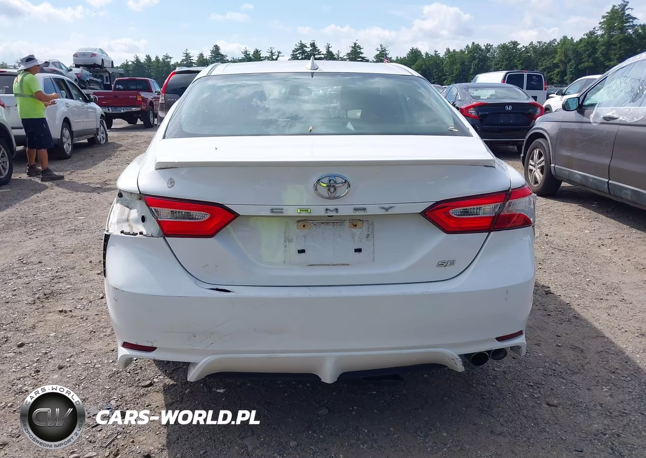 2020 Toyota Camry Se VIN:4T1G11AK4LU904430 - 16
