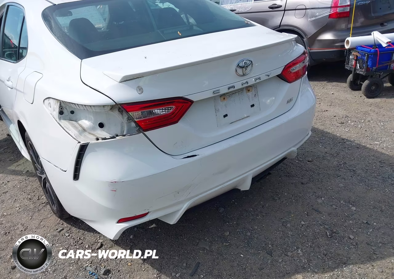 2020 Toyota Camry Se VIN:4T1G11AK4LU904430 - 6
