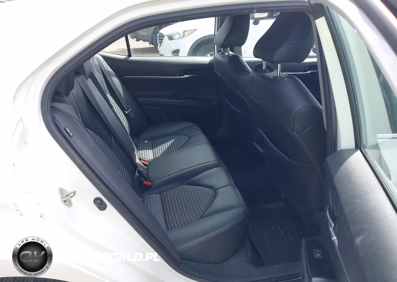2020 Toyota Camry Se VIN:4T1G11AK4LU904430 - 8