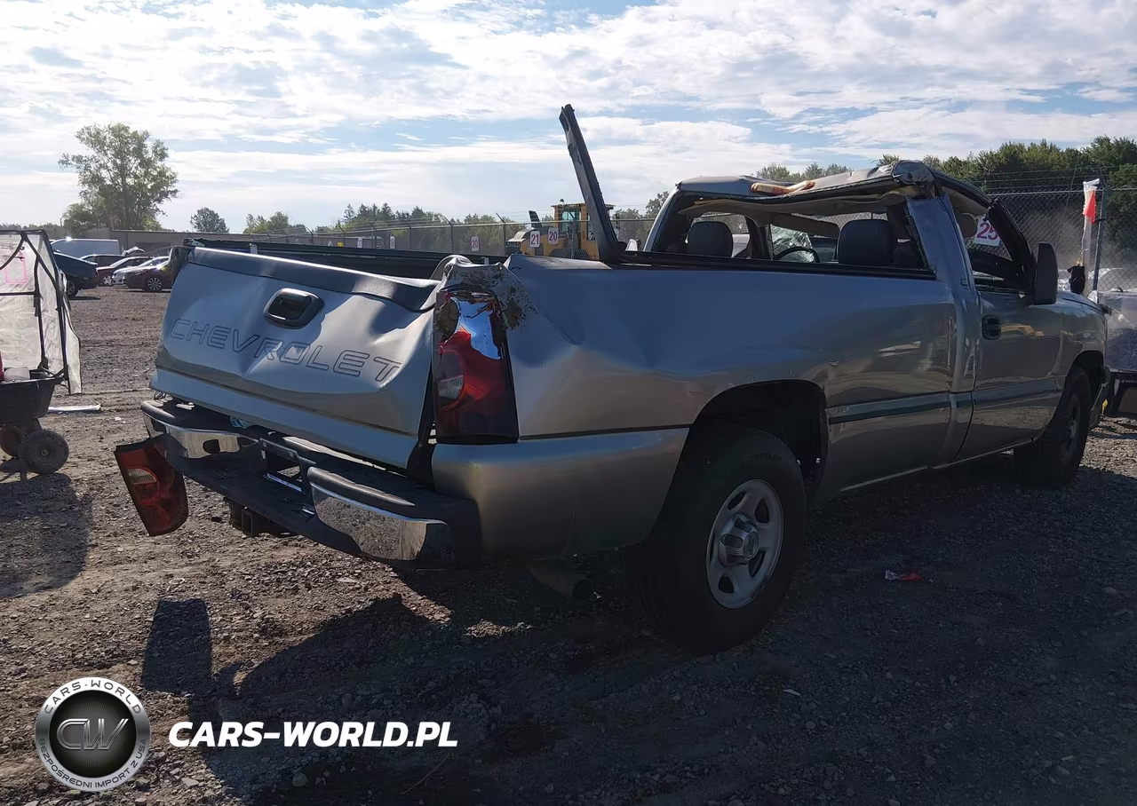 2003 Chevrolet Silverado 1500 Work Truck VIN:1GCEC14XX3Z208719 - 4