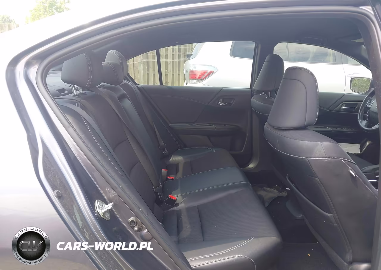 2017 Honda Accord Sport VIN:1HGCR2F58HA196438 - 8