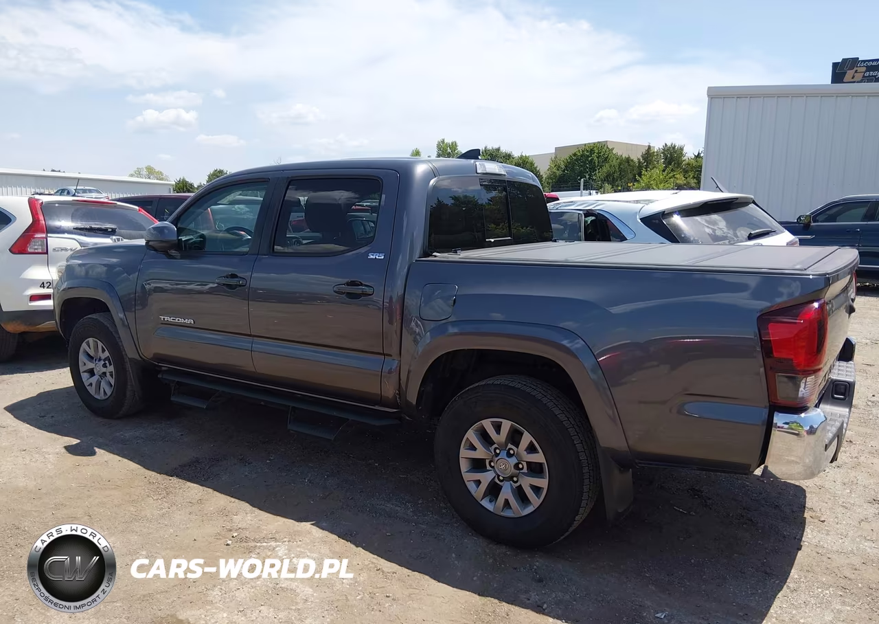 2018 Toyota Tacoma Sr5 V6 VIN:5TFAZ5CN2JX055847 - 14