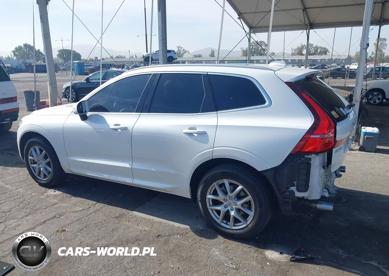 2020 Volvo Xc60 T5 Momentum VIN:YV4102RK1L1550078 - 15