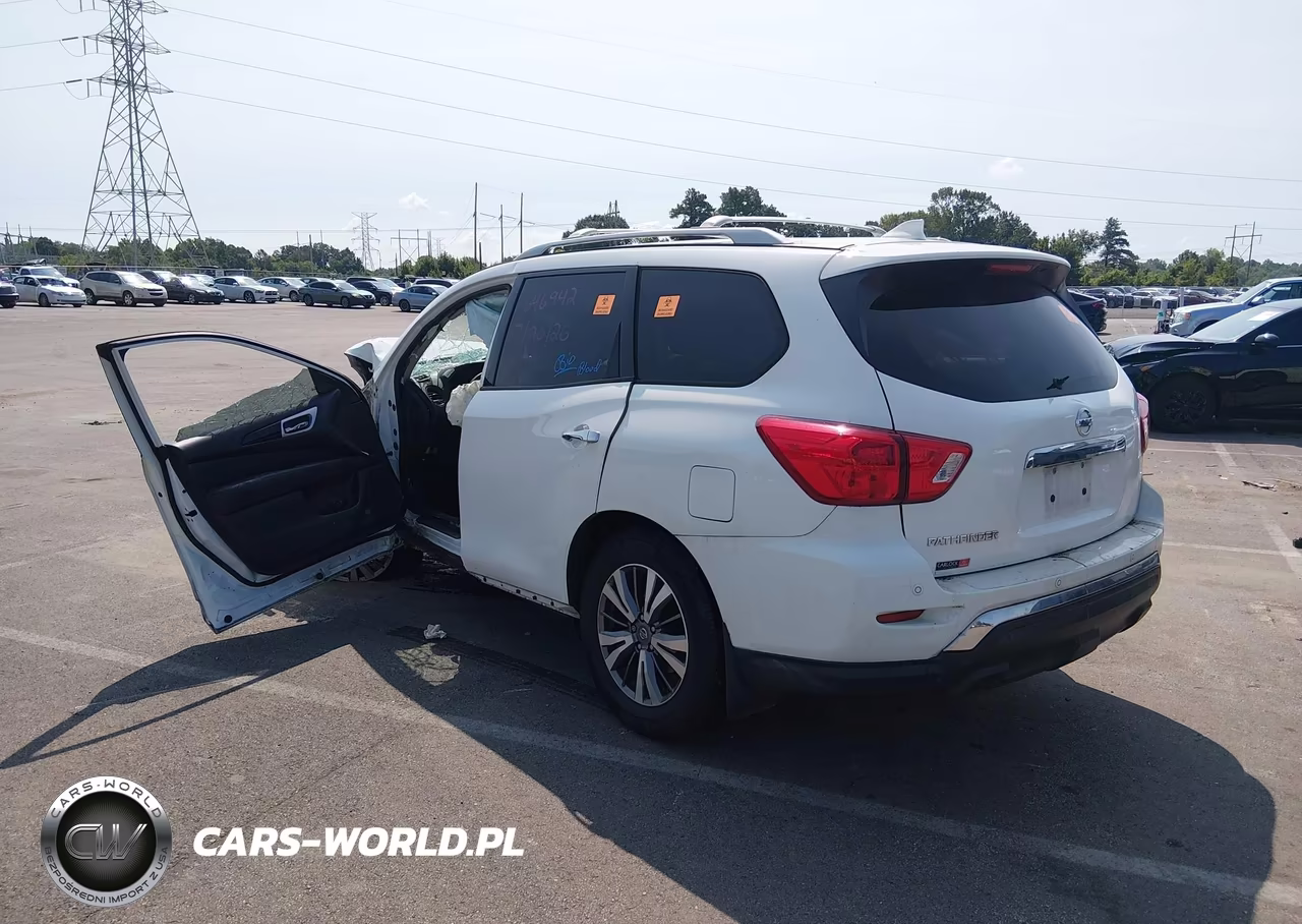 2019 Nissan Pathfinder S VIN:5N1DR2MN4KC646924 - 3