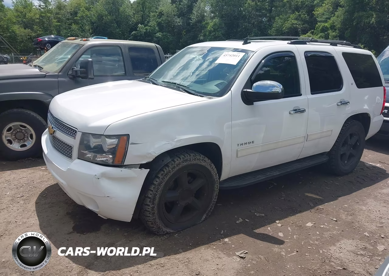 2013 Chevrolet Tahoe Lt VIN:1GNSKBE08DR256645 - 2