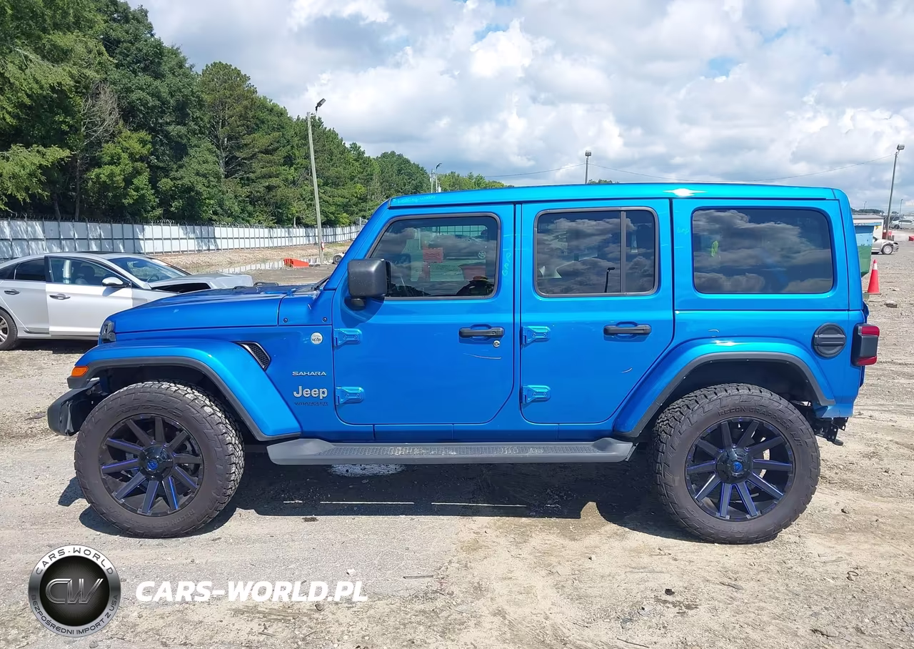 2022 Jeep Wrangler Unlimited Sahara 4X4 VIN:1C4HJXEG5NW247923 - 15