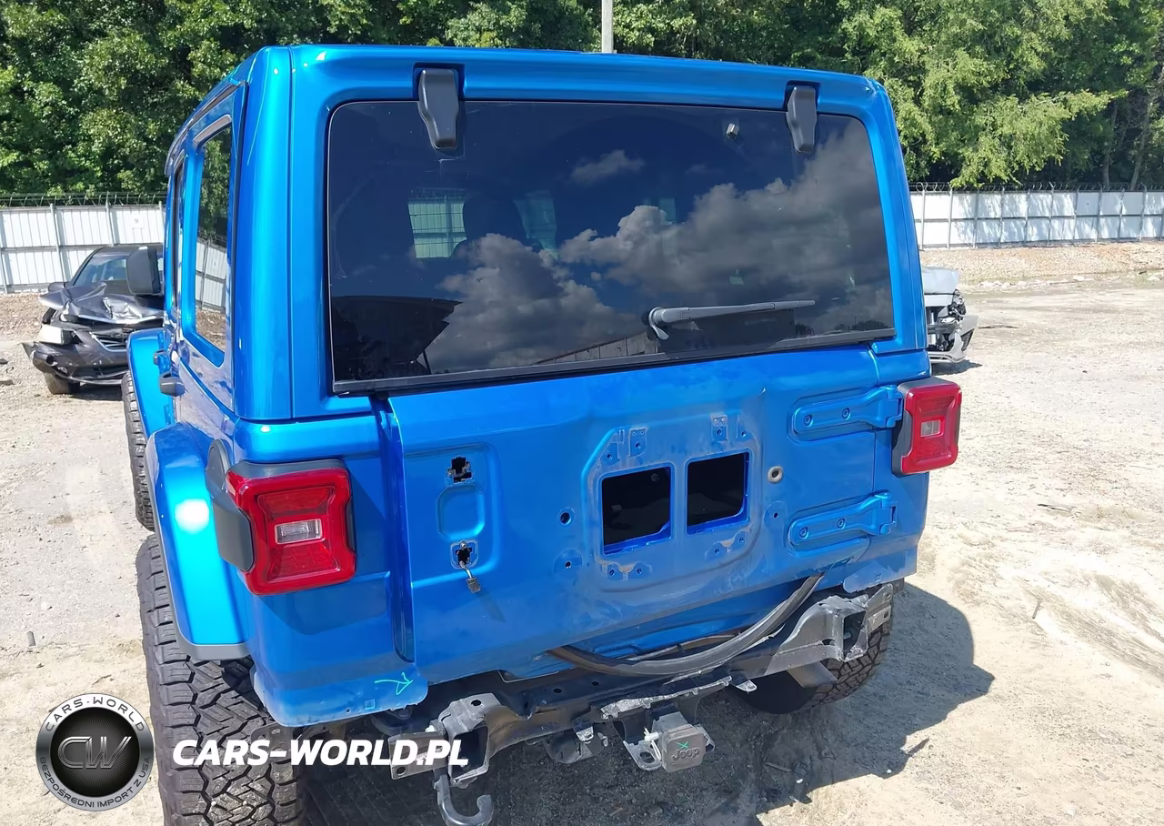 2022 Jeep Wrangler Unlimited Sahara 4X4 VIN:1C4HJXEG5NW247923 - 6