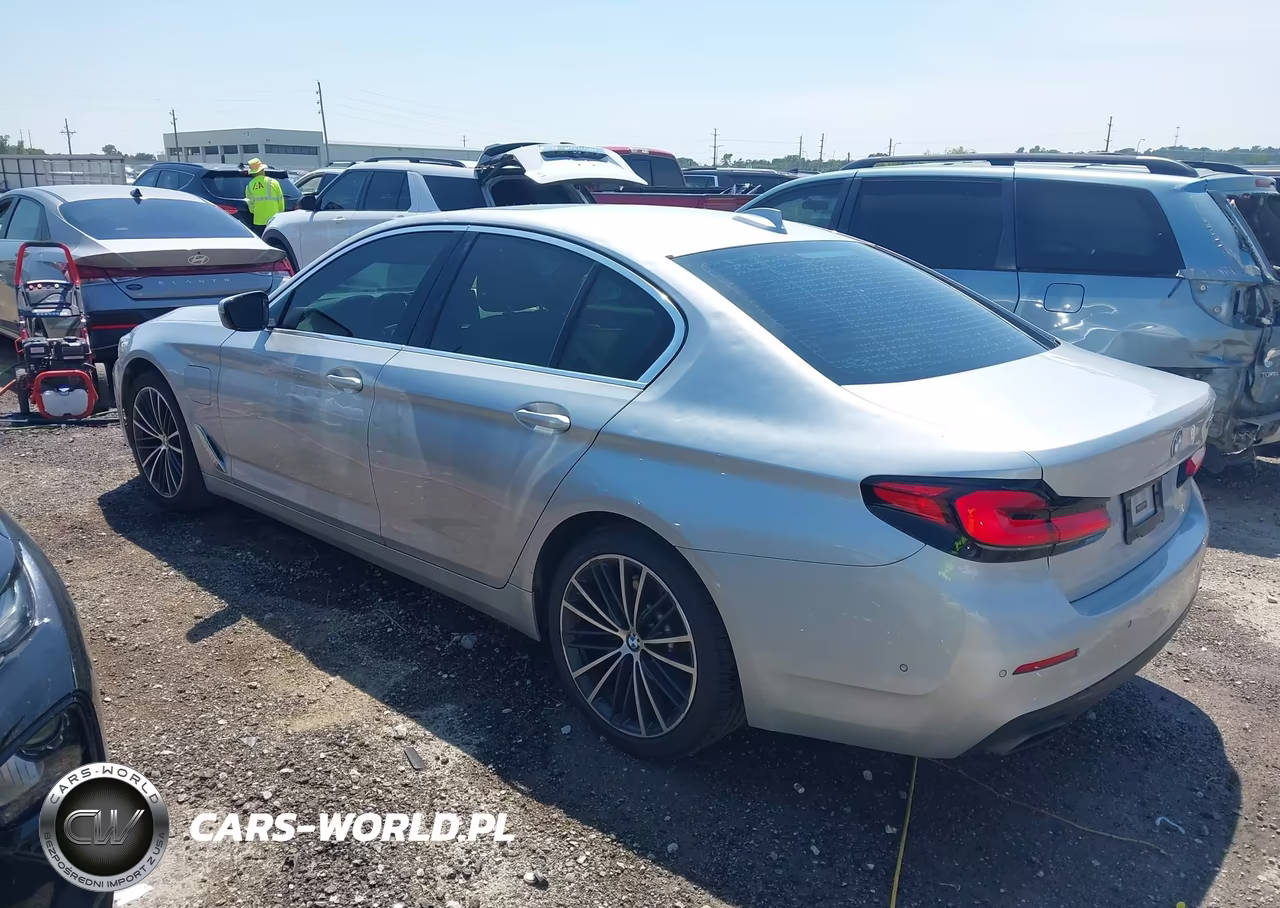 2021 BMW 530E VIN:WBA13AG0XMCG16445 - 14