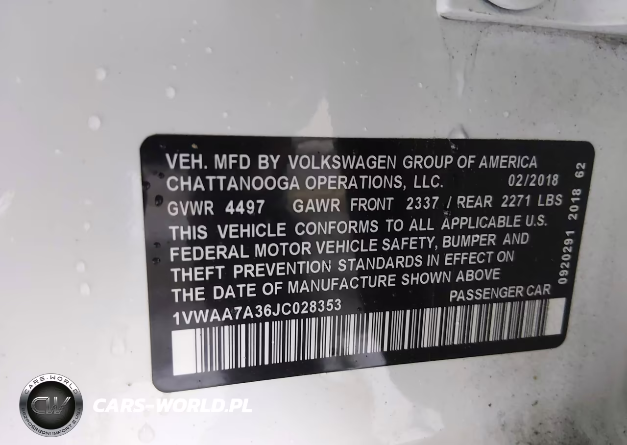 2018 Volkswagen Passat 2.0T R-Line-2.0T S VIN:1VWAA7A36JC028353 - 9