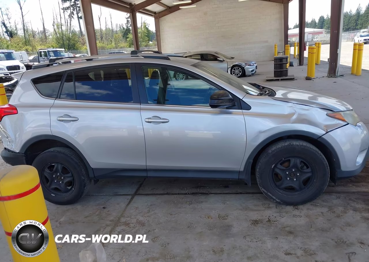 2015 Toyota Rav4 Le VIN:2T3BFREV3FW230300 - 13