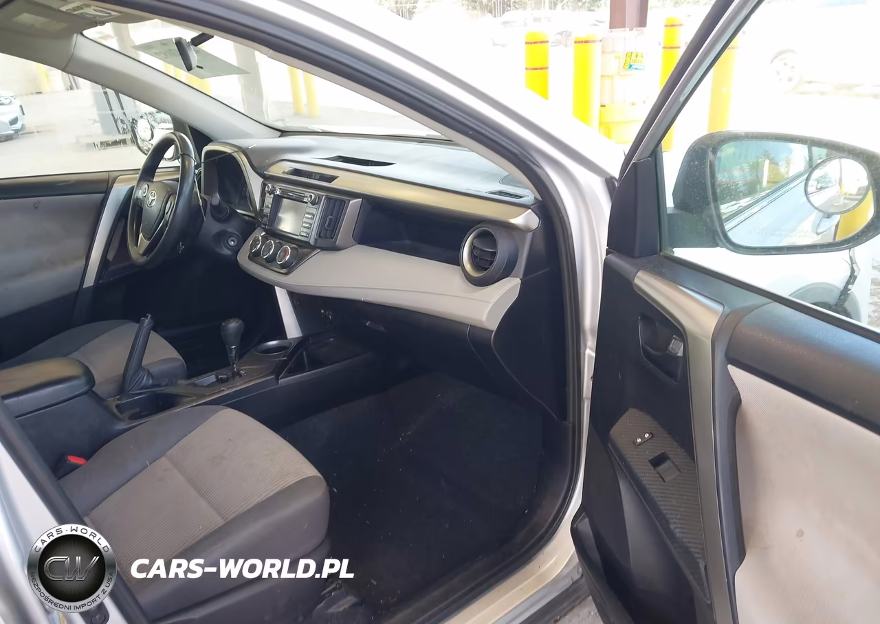 2015 Toyota Rav4 Le VIN:2T3BFREV3FW230300 - 5