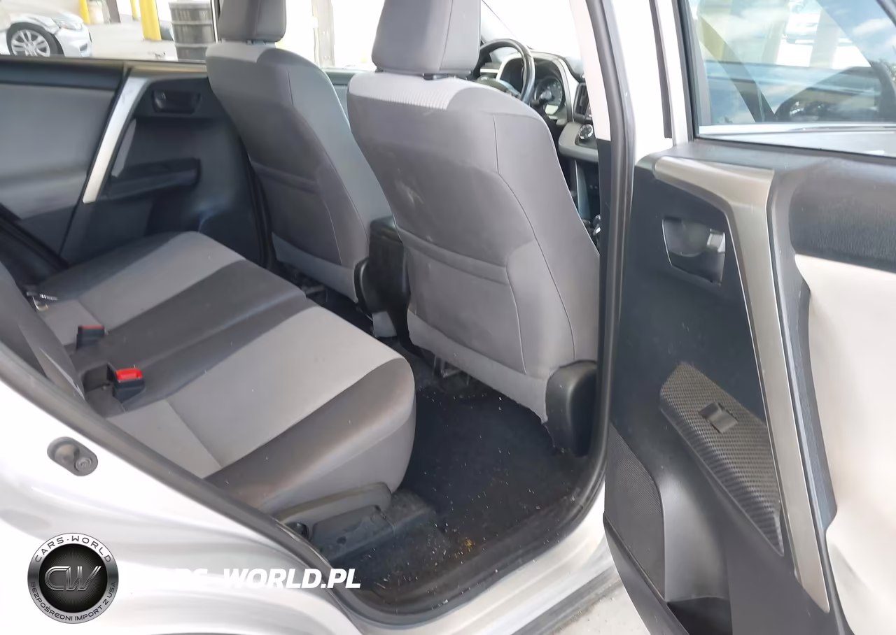 2015 Toyota Rav4 Le VIN:2T3BFREV3FW230300 - 8
