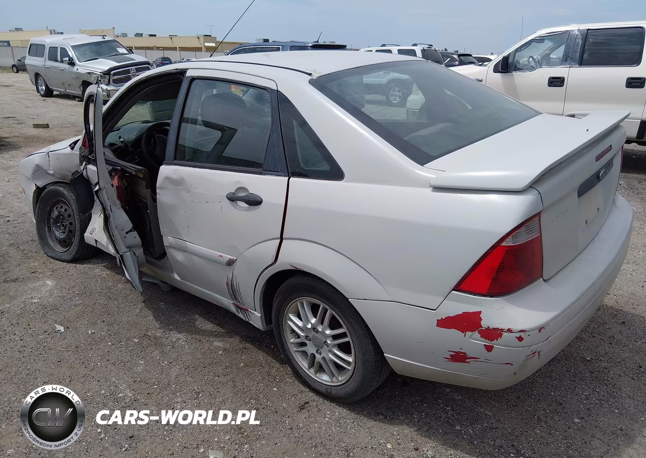 2006 Ford Focus Zx4 VIN:1FAFP34N16W189394 - 3