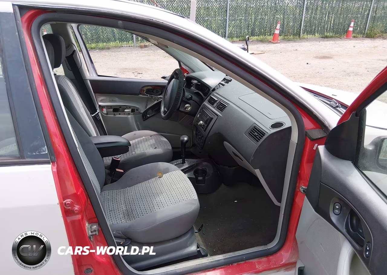 2006 Ford Focus Zx4 VIN:1FAFP34N16W189394 - 5