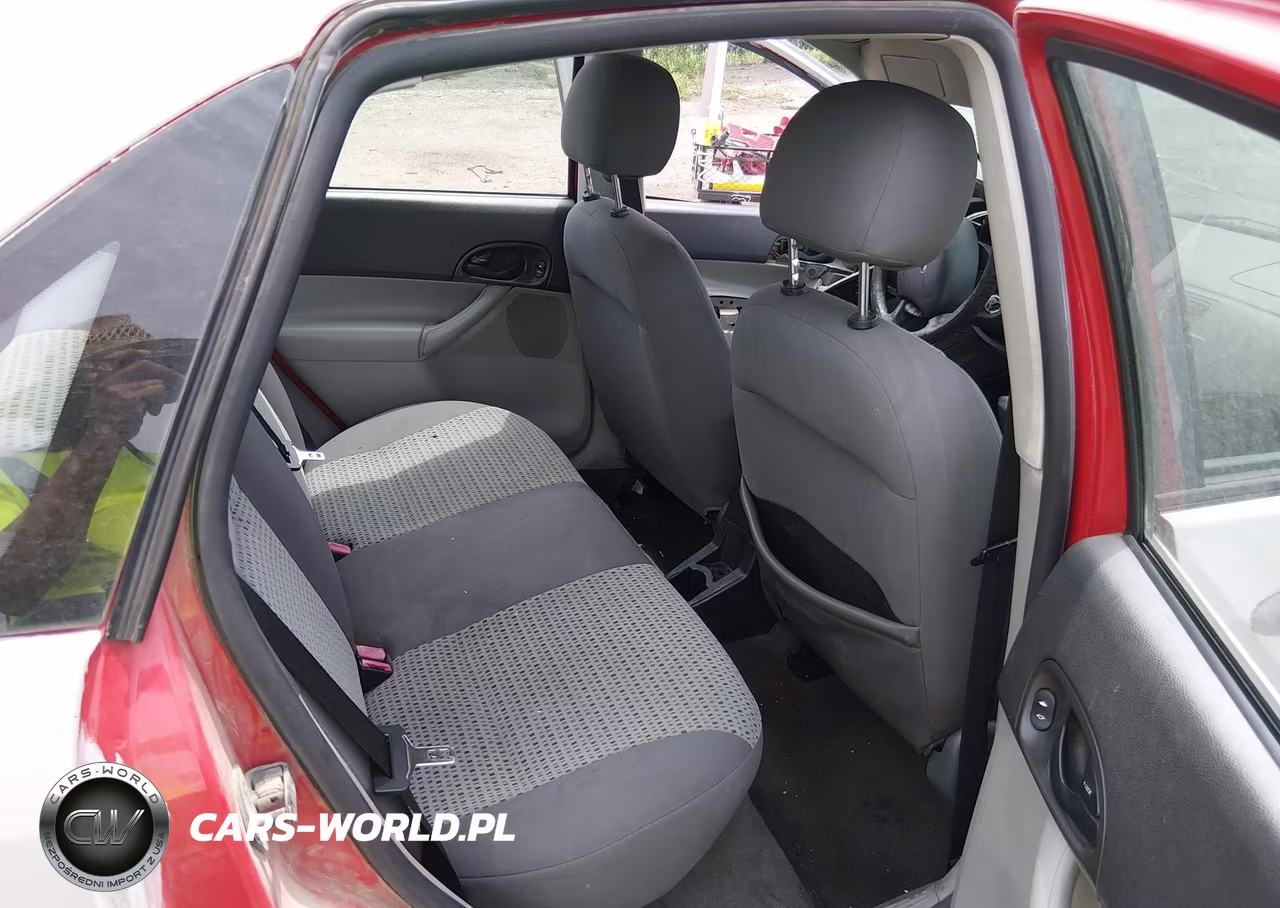 2006 Ford Focus Zx4 VIN:1FAFP34N16W189394 - 8