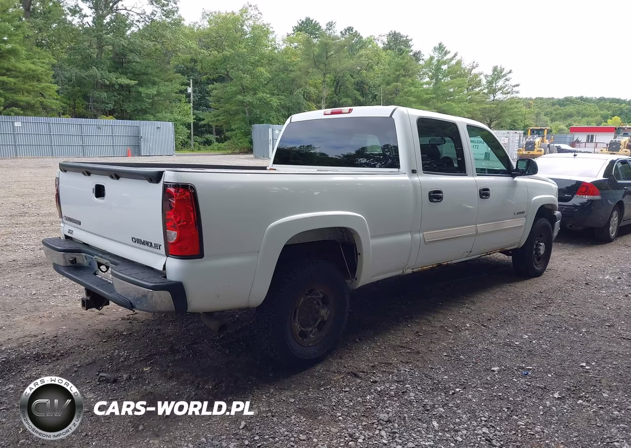 2005 Chevrolet Silverado 1500Hd Ls VIN:1GCGC13U85F821829 - 4