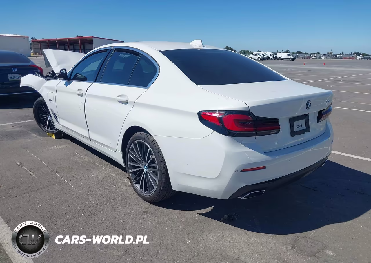 2022 BMW 530E VIN:WBA13AG05NCL02684 - 3