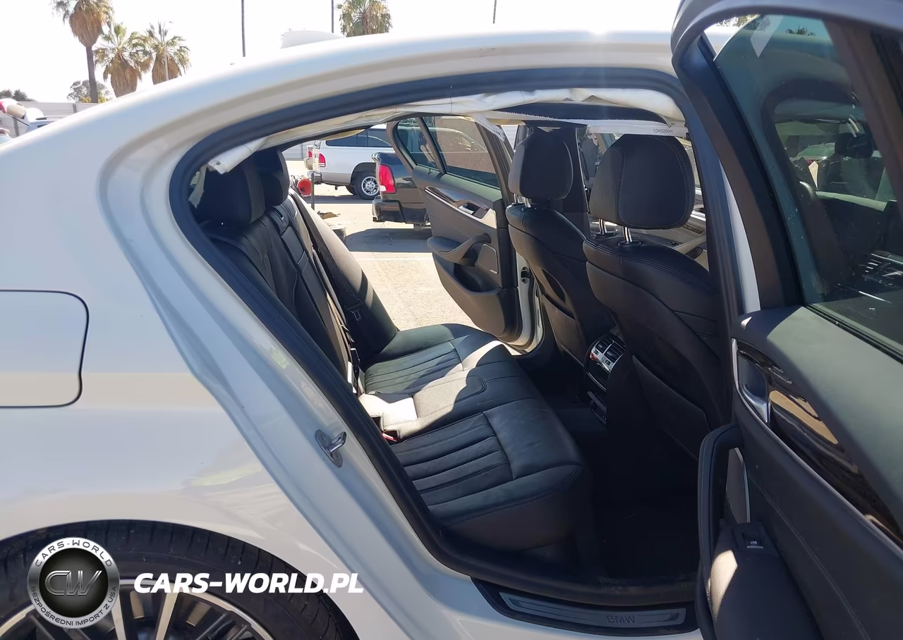 2022 BMW 530E VIN:WBA13AG05NCL02684 - 7