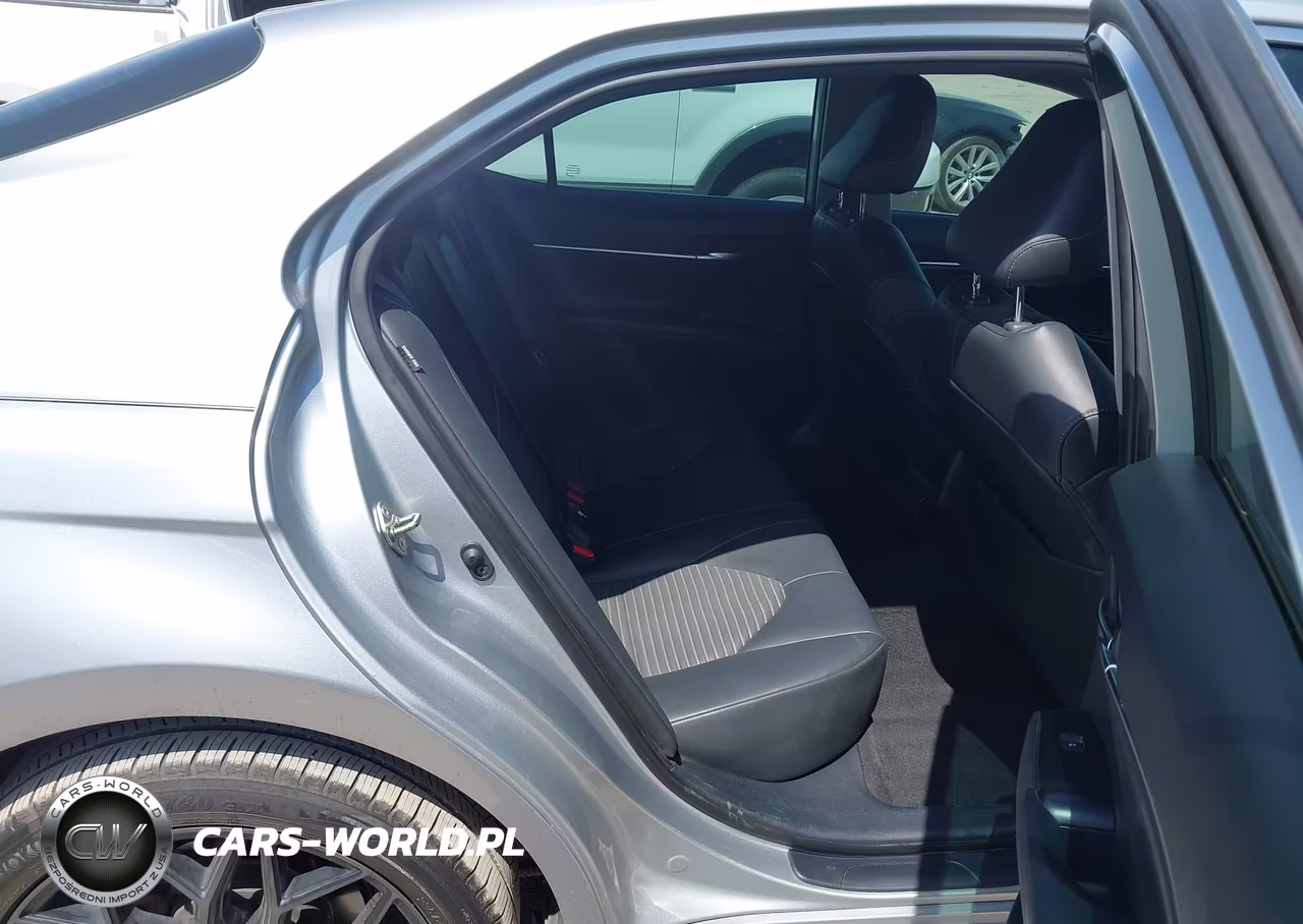 2020 Toyota Camry Se VIN:4T1G11AK7LU349229 - 8