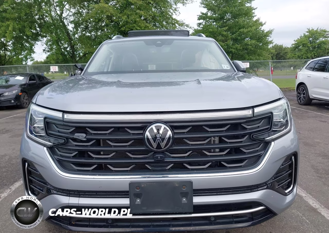 2024 Volkswagen Atlas 2.0T Sel Premium R-Line VIN:1V2FR2CA2RC542890 - 12