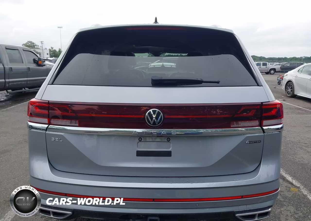2024 Volkswagen Atlas 2.0T Sel Premium R-Line VIN:1V2FR2CA2RC542890 - 16