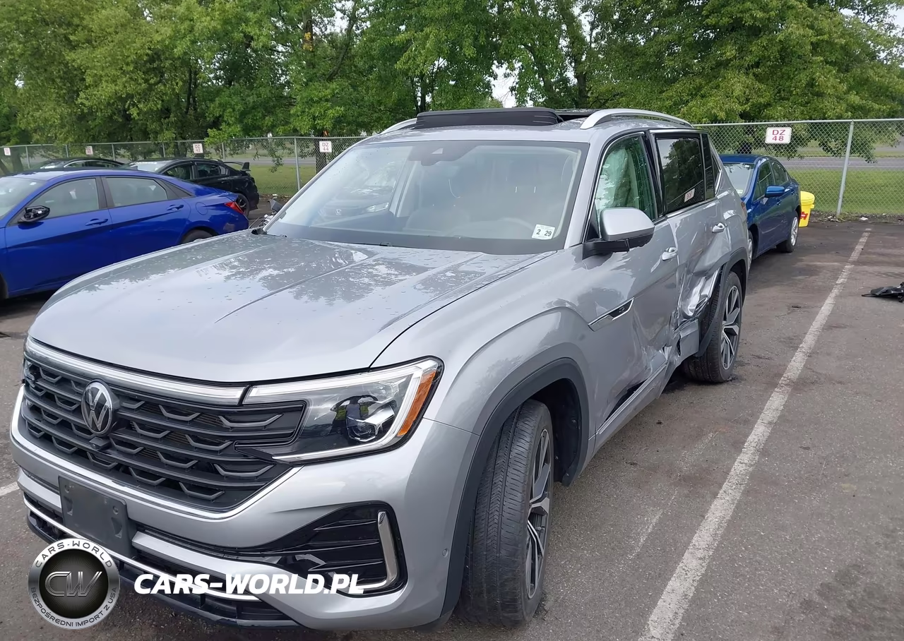 2024 Volkswagen Atlas 2.0T Sel Premium R-Line VIN:1V2FR2CA2RC542890 - 2