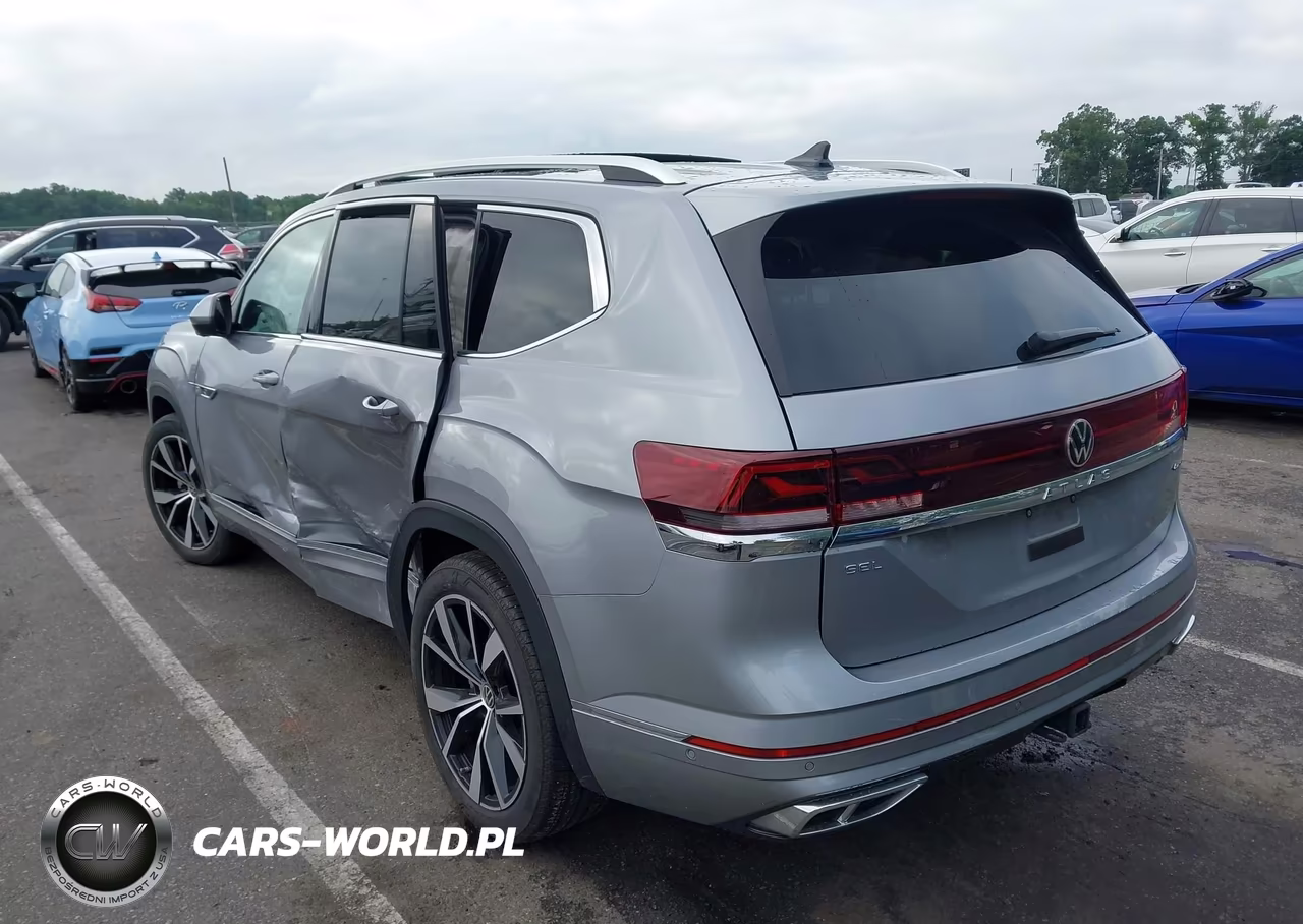 2024 Volkswagen Atlas 2.0T Sel Premium R-Line VIN:1V2FR2CA2RC542890 - 3