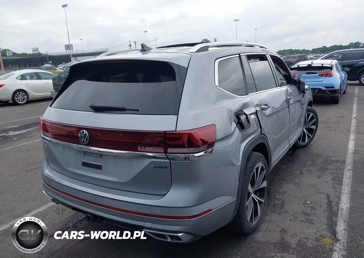 2024 Volkswagen Atlas 2.0T Sel Premium R-Line VIN:1V2FR2CA2RC542890 - 4