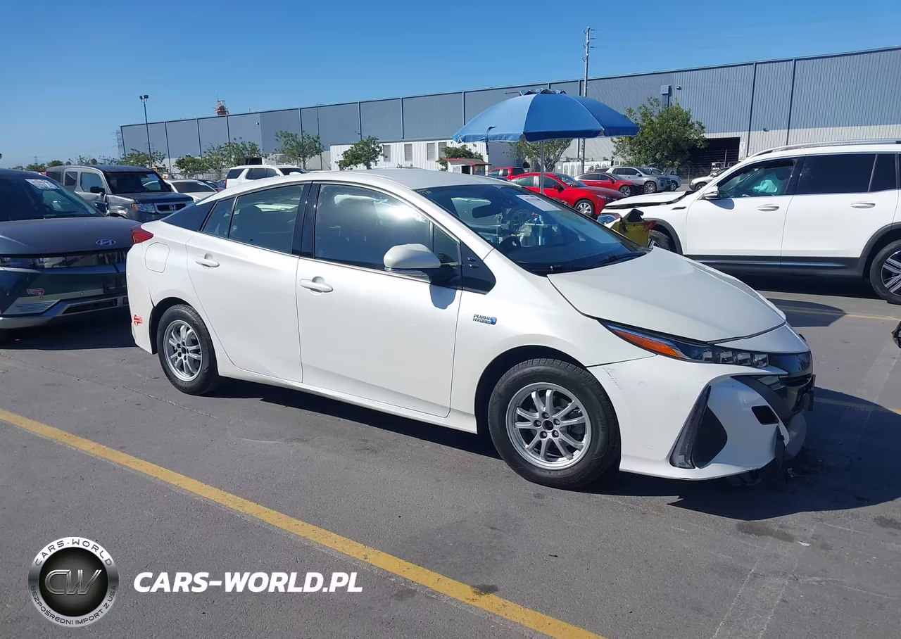 2018 Toyota Prius Prime Plus – zdjęcie 1 z 16