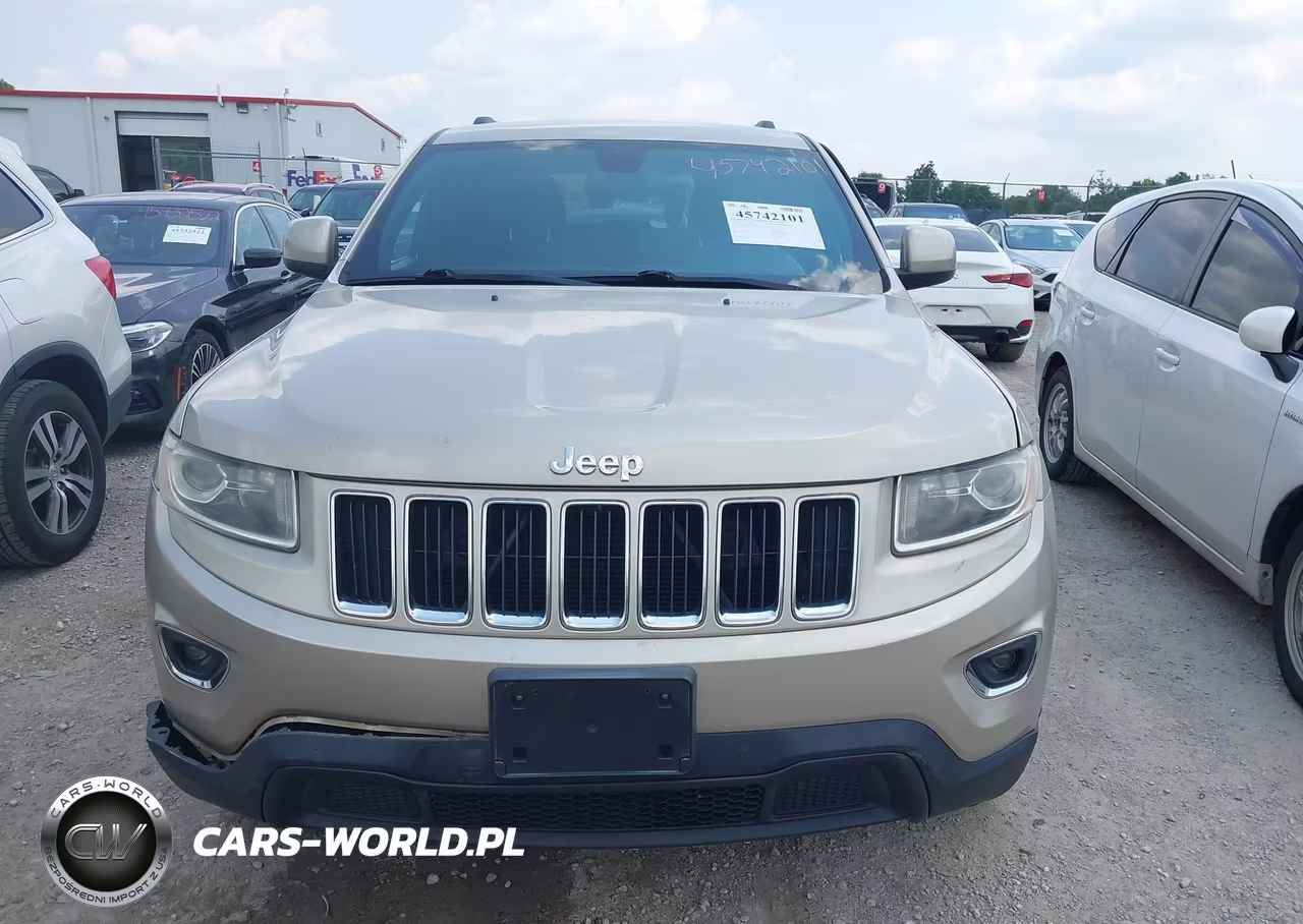 2014 Jeep Grand Cherokee Laredo VIN:1C4RJFAG4EC147947 - 12