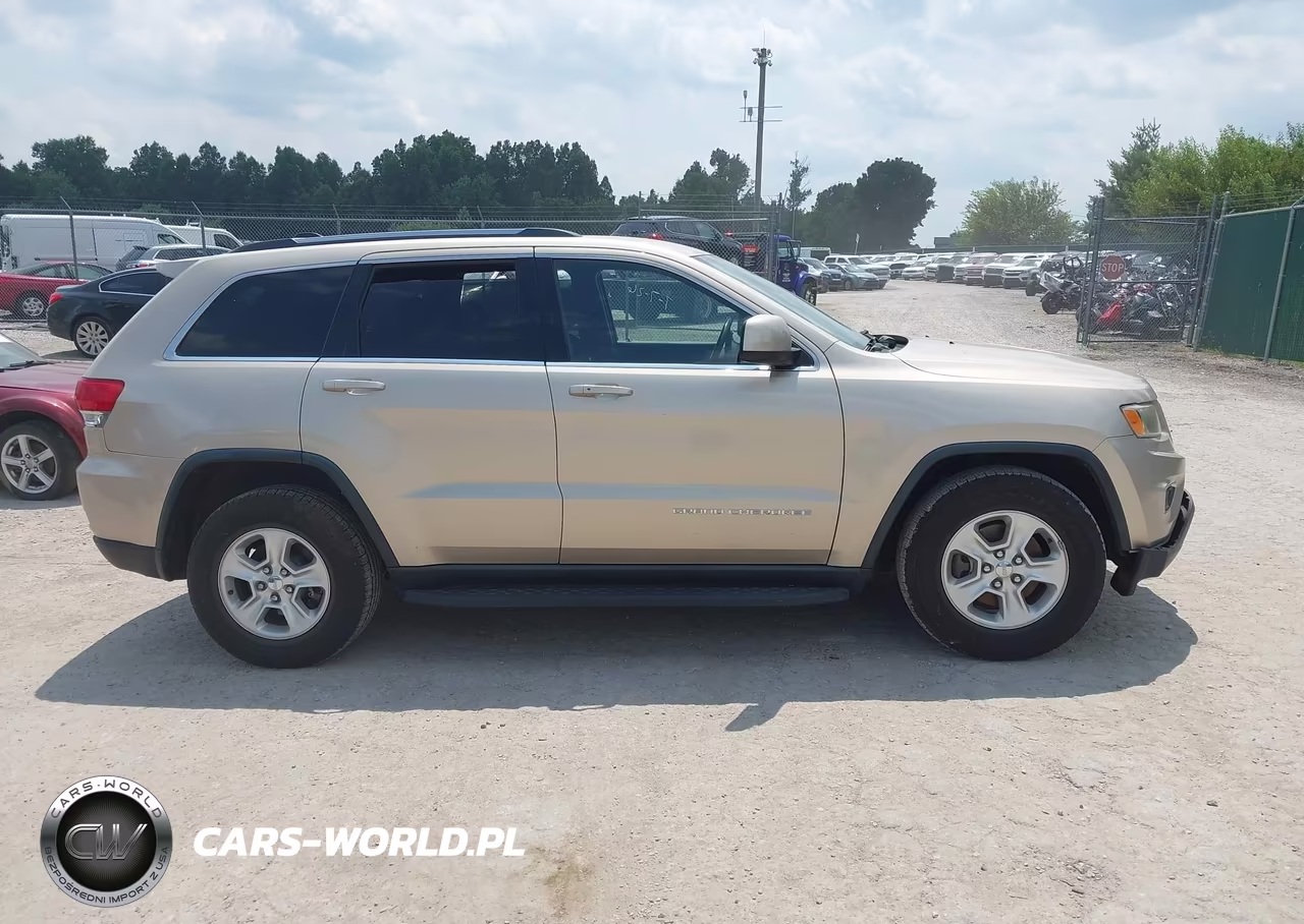 2014 Jeep Grand Cherokee Laredo VIN:1C4RJFAG4EC147947 - 13