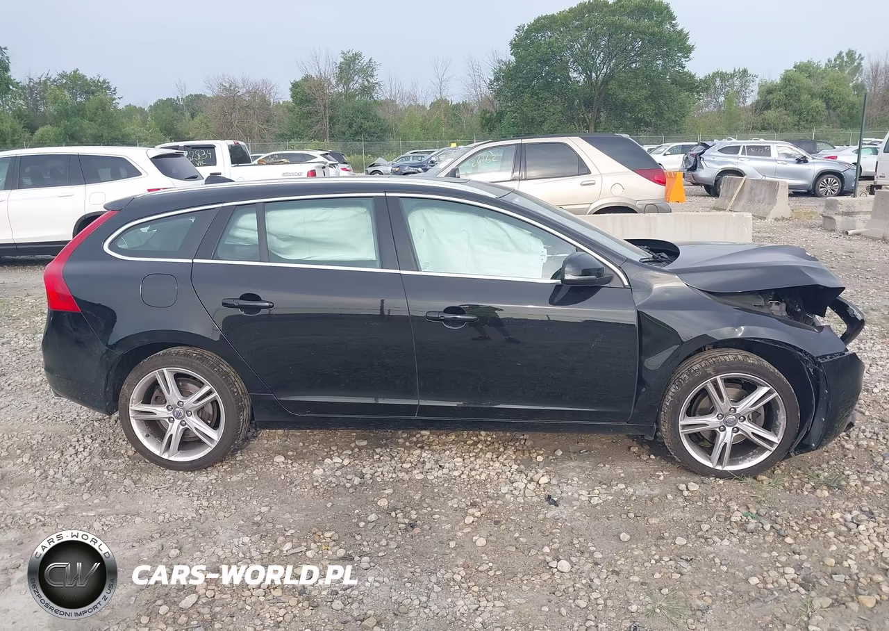 2017 Volvo V60 T5 Premier VIN:YV140MEK0H1346990 - 14