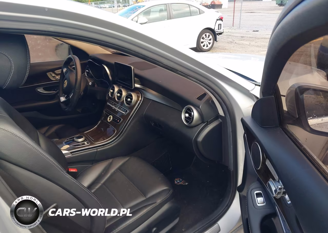 2018 Mercedes-Benz C 300 4Matic VIN:55SWF4KB6JU241870 - 5