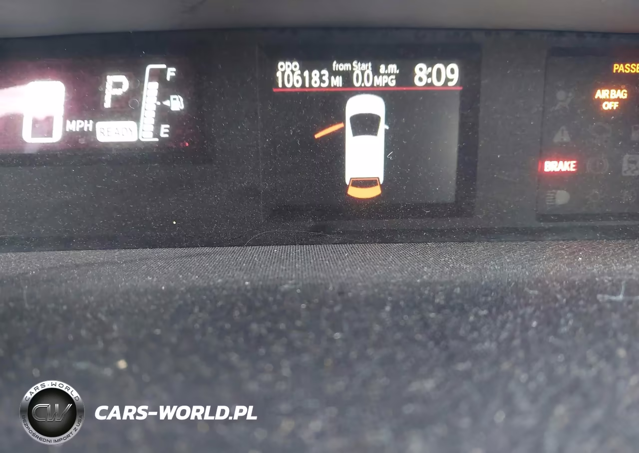 2015 Toyota Prius C Three VIN:JTDKDTB39F1101840 - 15