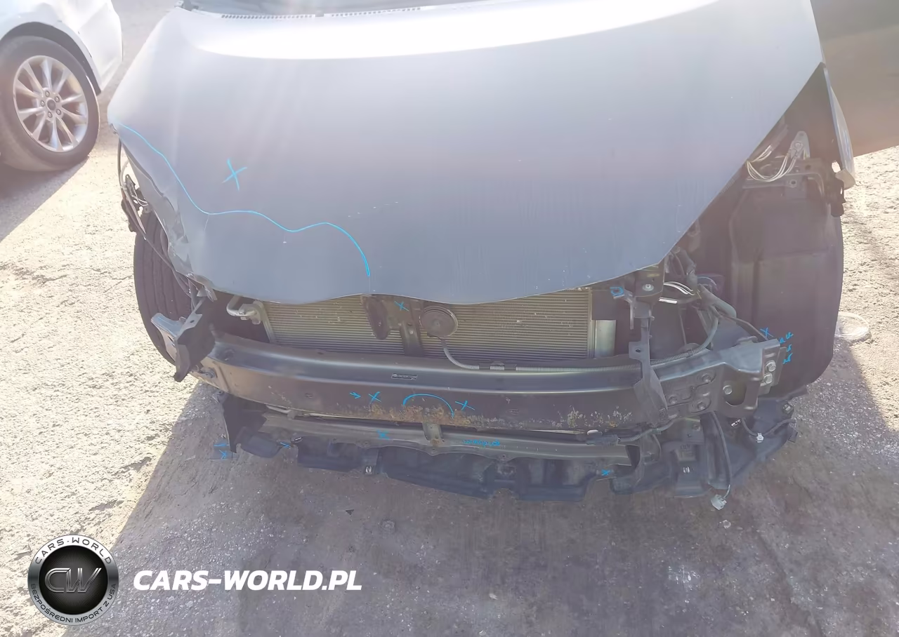2015 Toyota Prius C Three VIN:JTDKDTB39F1101840 - 6