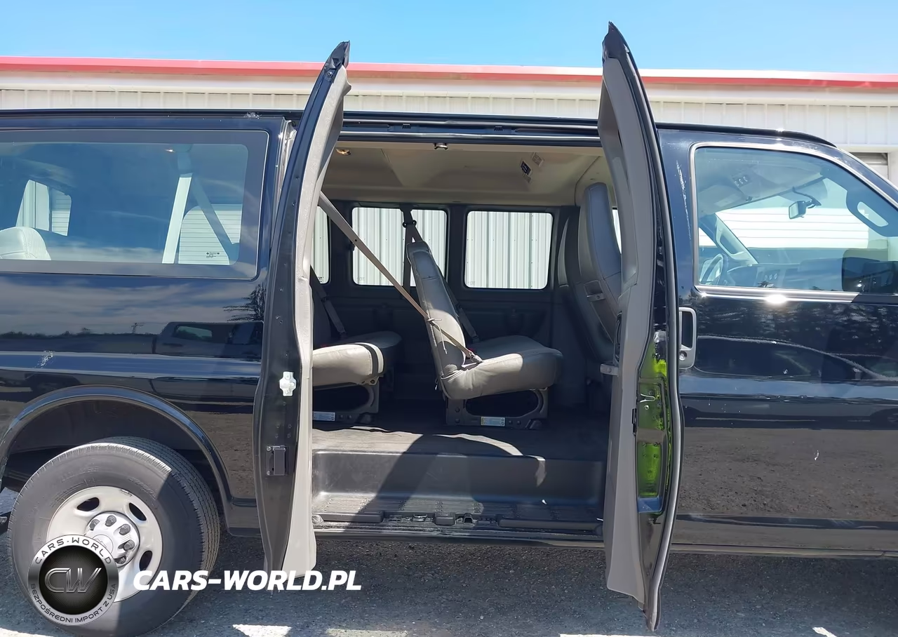 2018 Chevrolet Express 2500 Ls VIN:1GAWGEFGXJ1288878 - 8