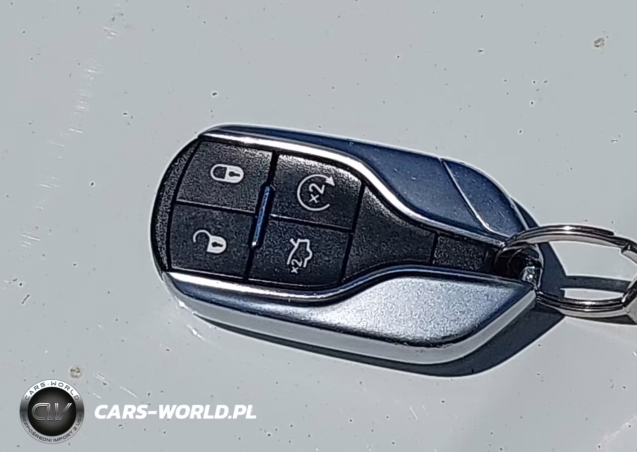 2018 Maserati Levante VIN:ZN661XUA1JX293644 - 11