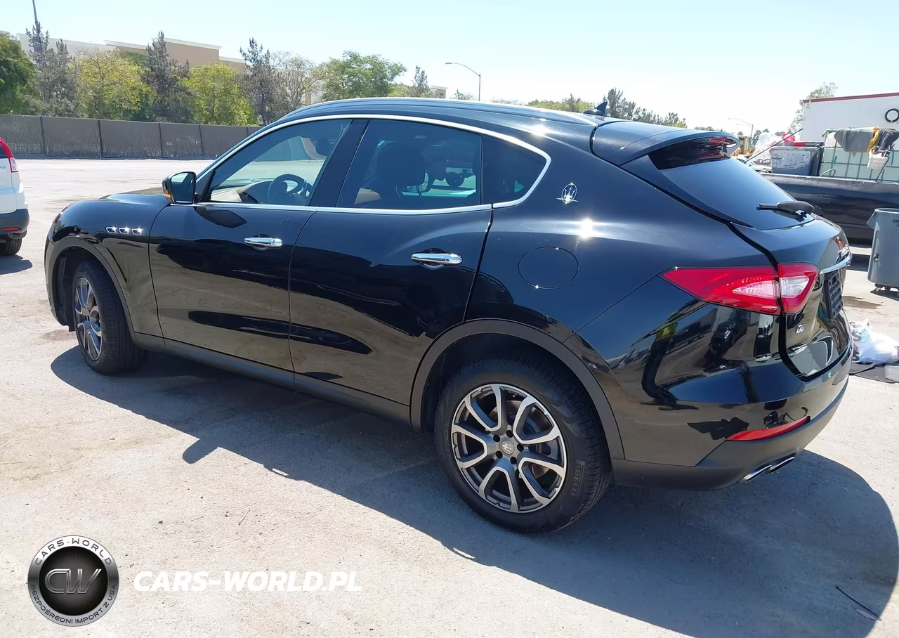 2018 Maserati Levante VIN:ZN661XUA1JX293644 - 3