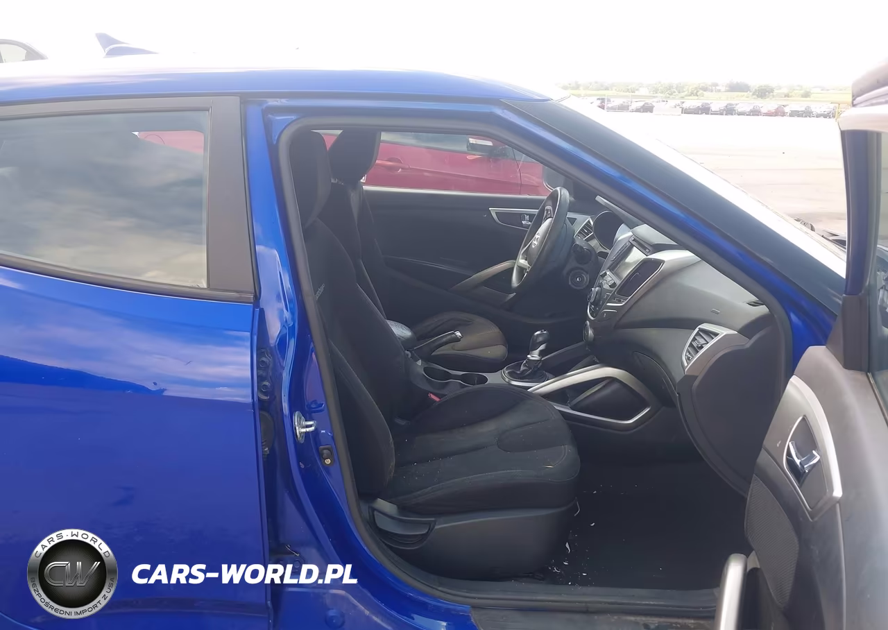 2012 Hyundai Veloster Base W-Black VIN:KMHTC6AD8CU063798 - 5