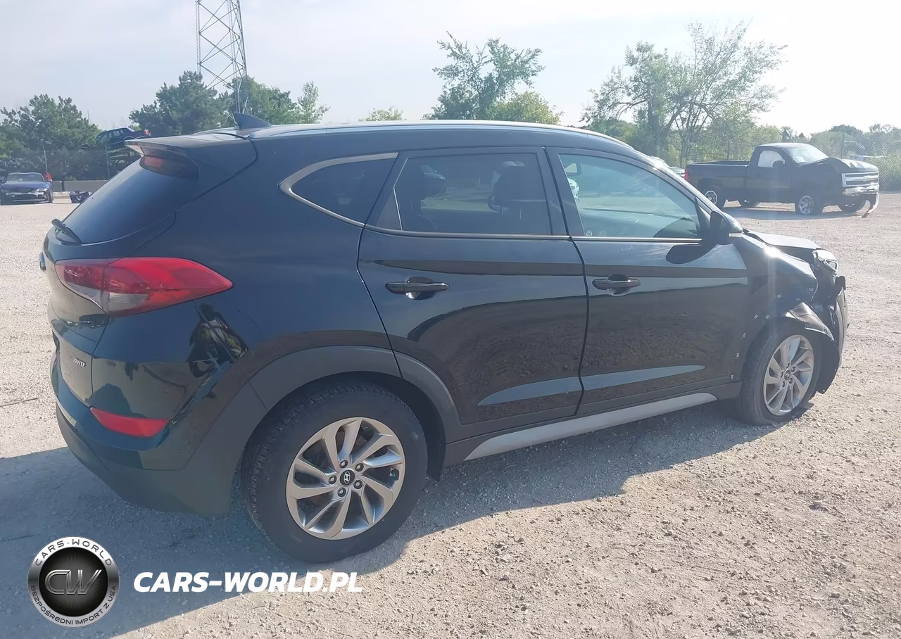 2018 Hyundai Tucson Sel Plus VIN:KM8J3CA47JU751052 - 4