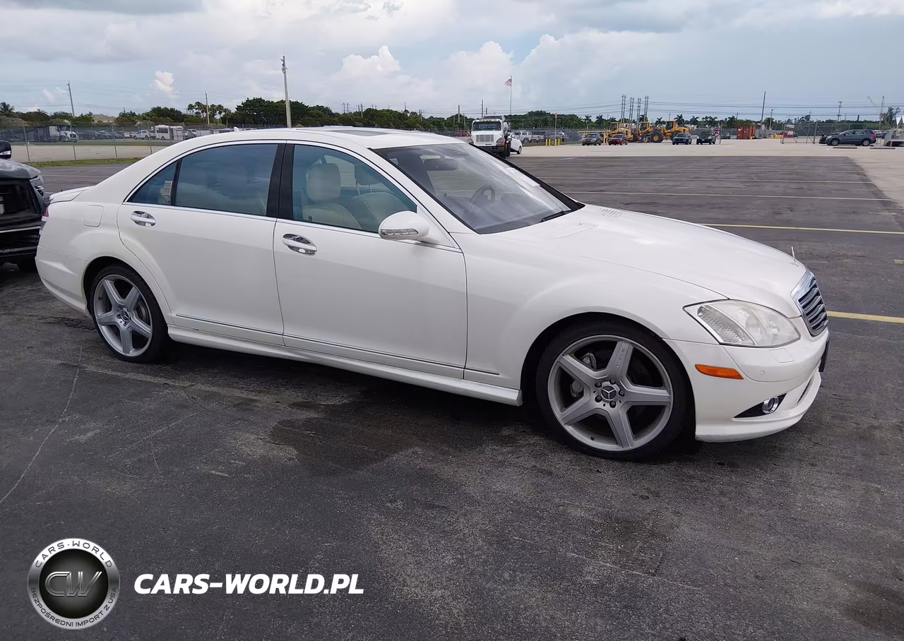 2009 Mercedes-Benz S 550 4Matic