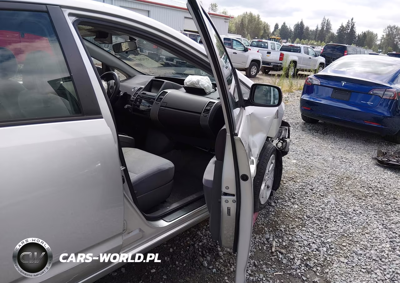 2004 Toyota Prius VIN:JTDKB22U440029196 - 5