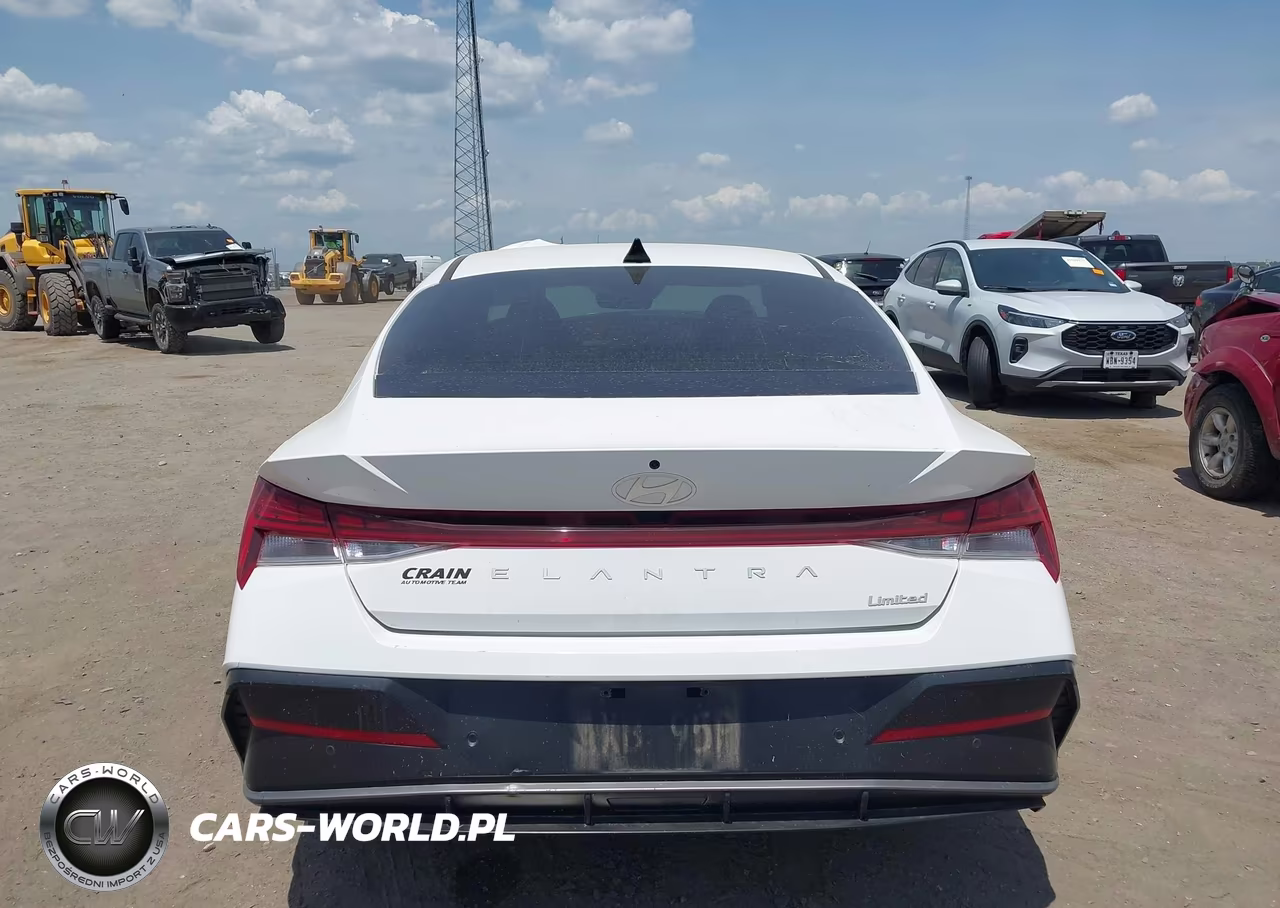 2024 Hyundai Elantra Limited VIN:KMHLP4DG3RU742210 - 15