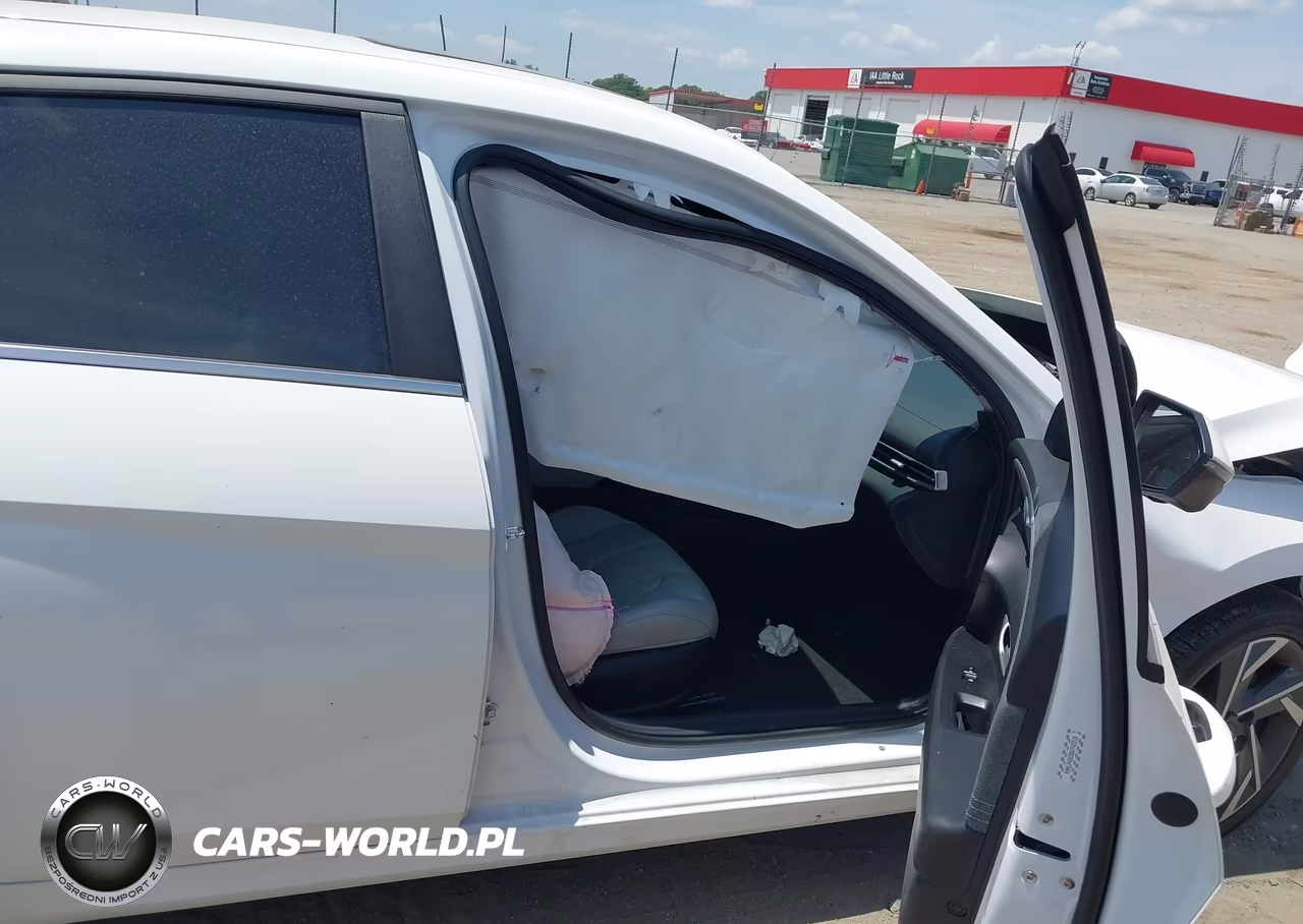 2024 Hyundai Elantra Limited VIN:KMHLP4DG3RU742210 - 5