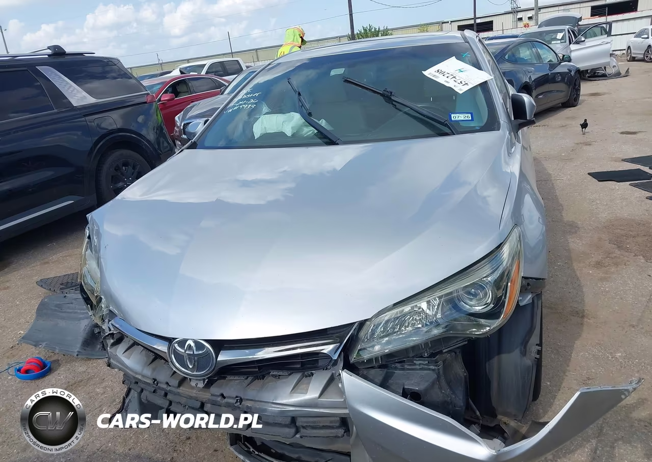 2015 Toyota Camry Se VIN:4T1BF1FK0FU079933 - 12